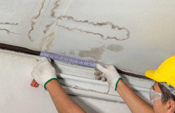 Reliable Flood Cleanup contractor in Manitowoc, WI by Water Damage Irwin